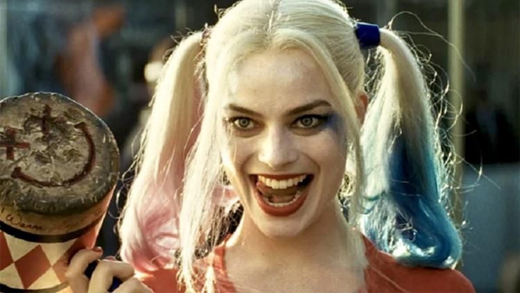 Margot Robbie Wants Poison Ivy Harley Quinn Romance In The Dceu 78372