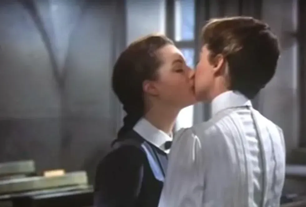 19. Lilli Palmer and Romy Schneider - M\u00e4dchen in Uniform (1958)