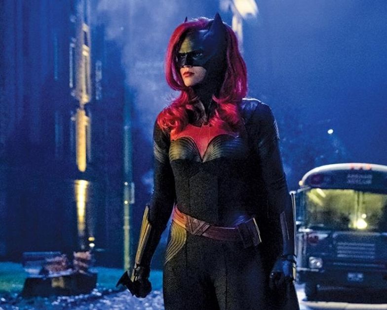 24 Badass Female Superheroes, From Batwoman to She-Ra and More (Photos) -  TheWrap