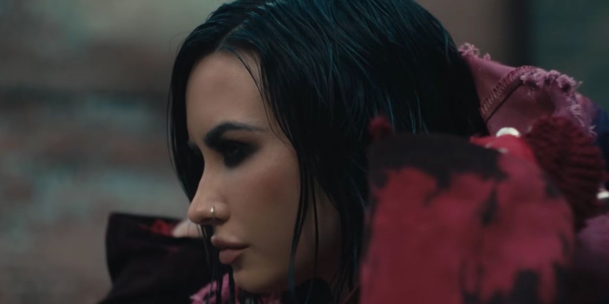 Demi Lovato Announces A Very Demi Holiday Music Special for Roku