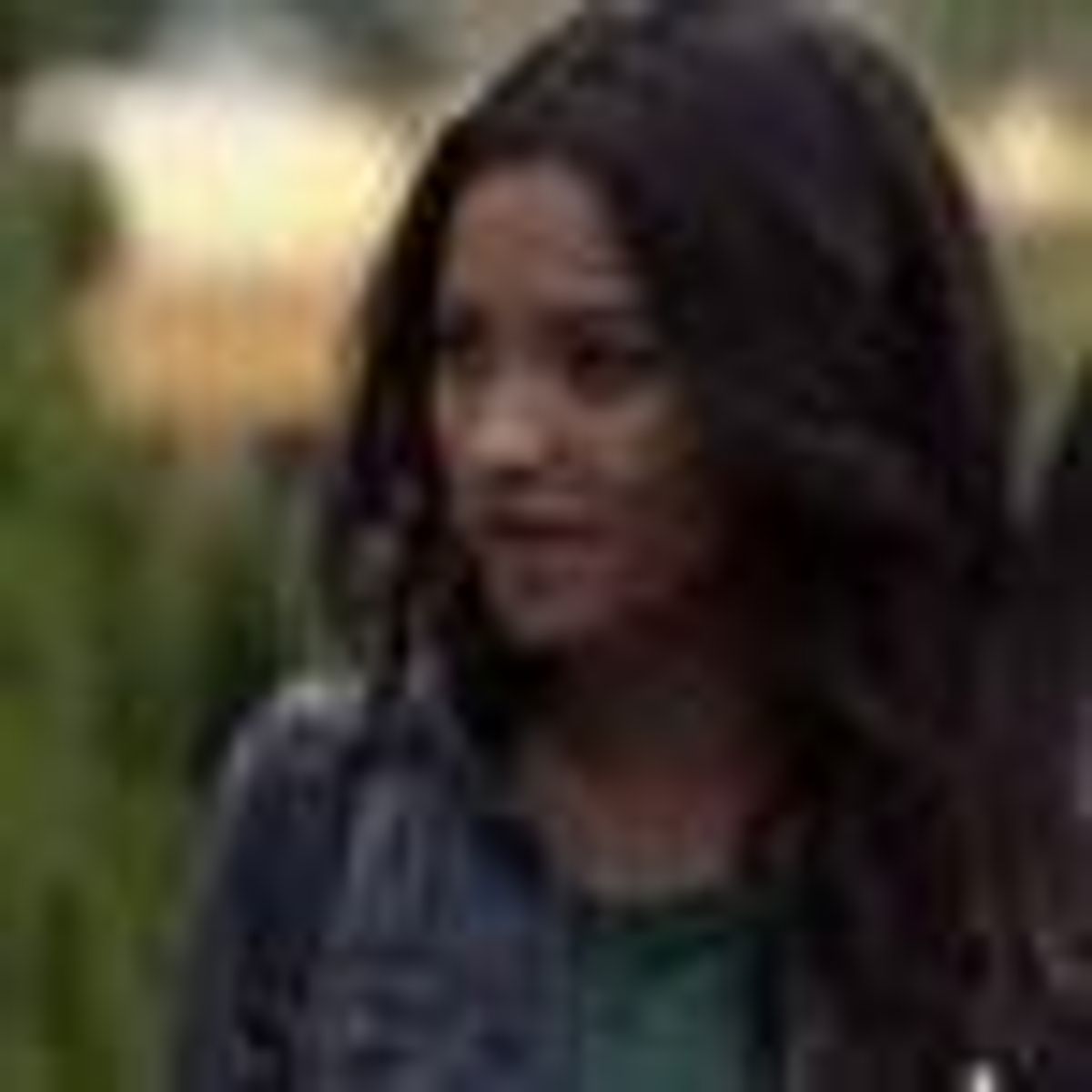 WATCH: 'Pretty Little Liars' Sneak Peek - Roma Maffia's the New Detective in Town! 