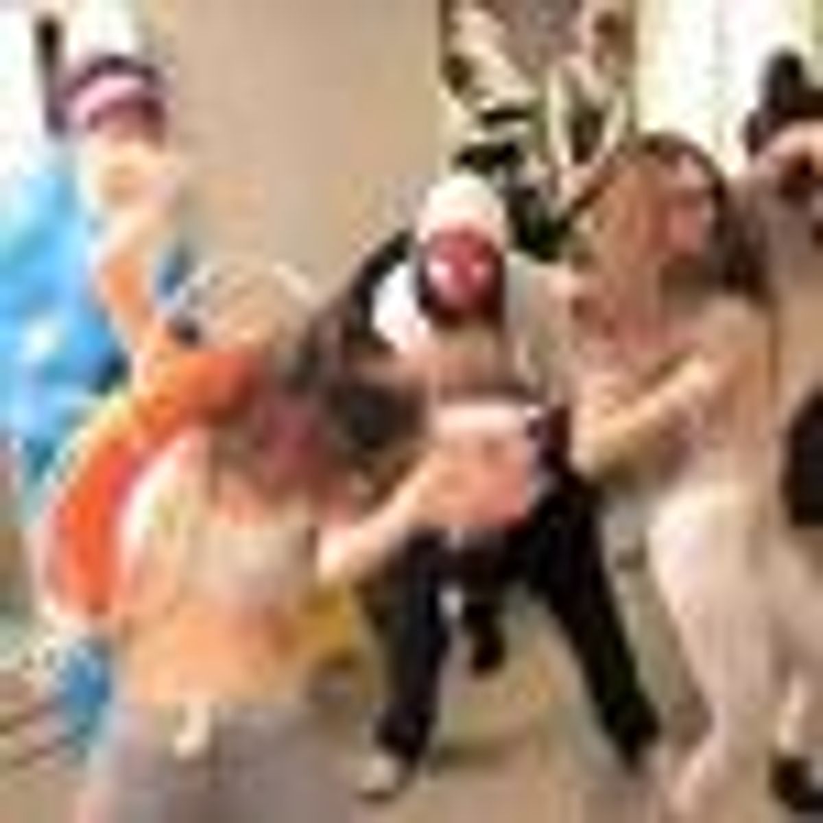 Watch: 'Gay Women' Do the 'Harlem Shake' 