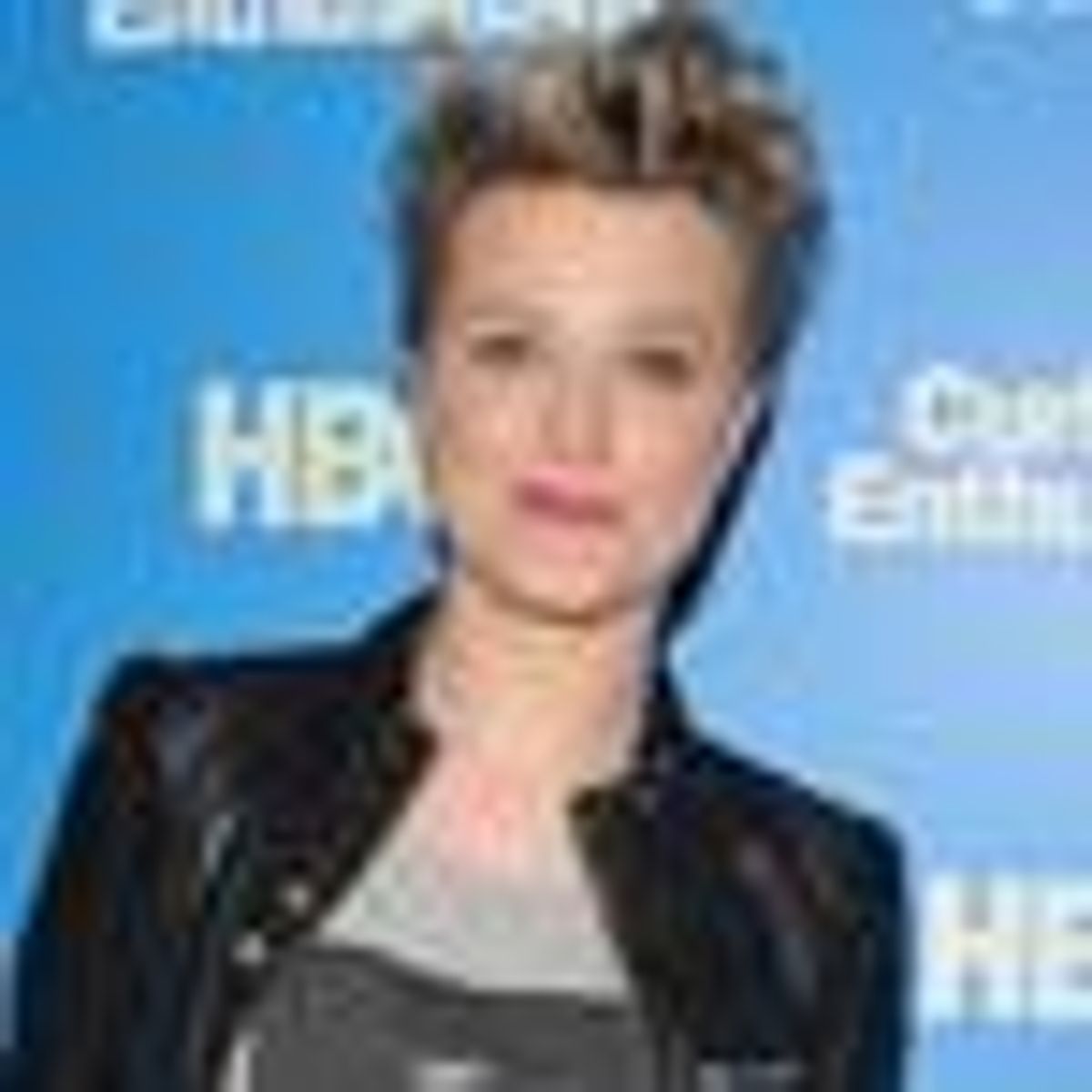 Evan Rachel Wood Sings Justin Bieber & Janis Joplin – Video