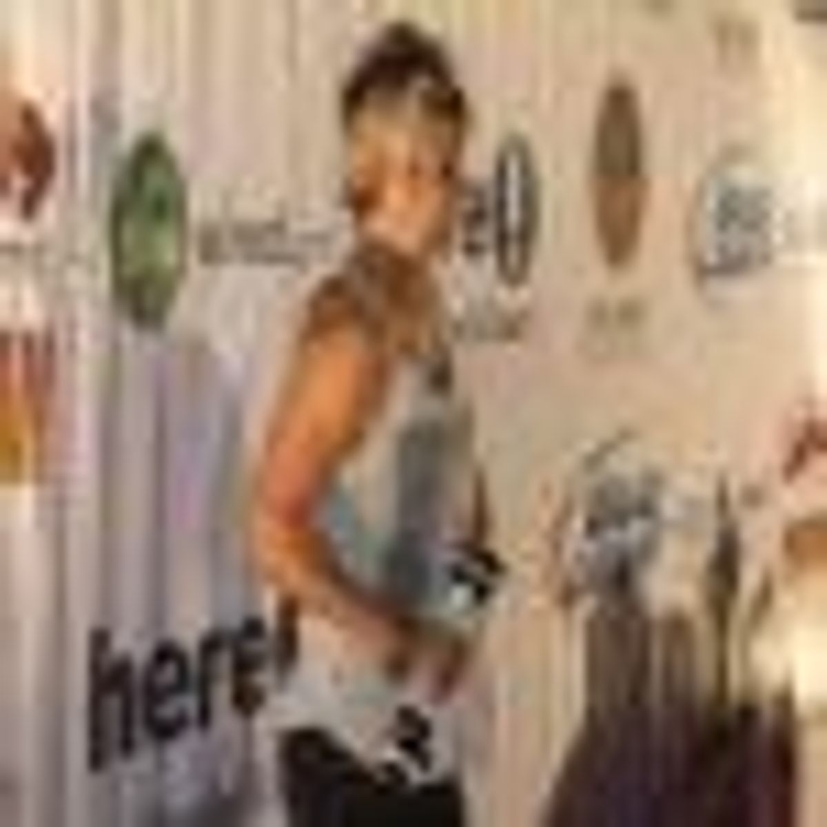 Shake Weight's Shawnee Harkins Heats Up Shake Weight Fitness