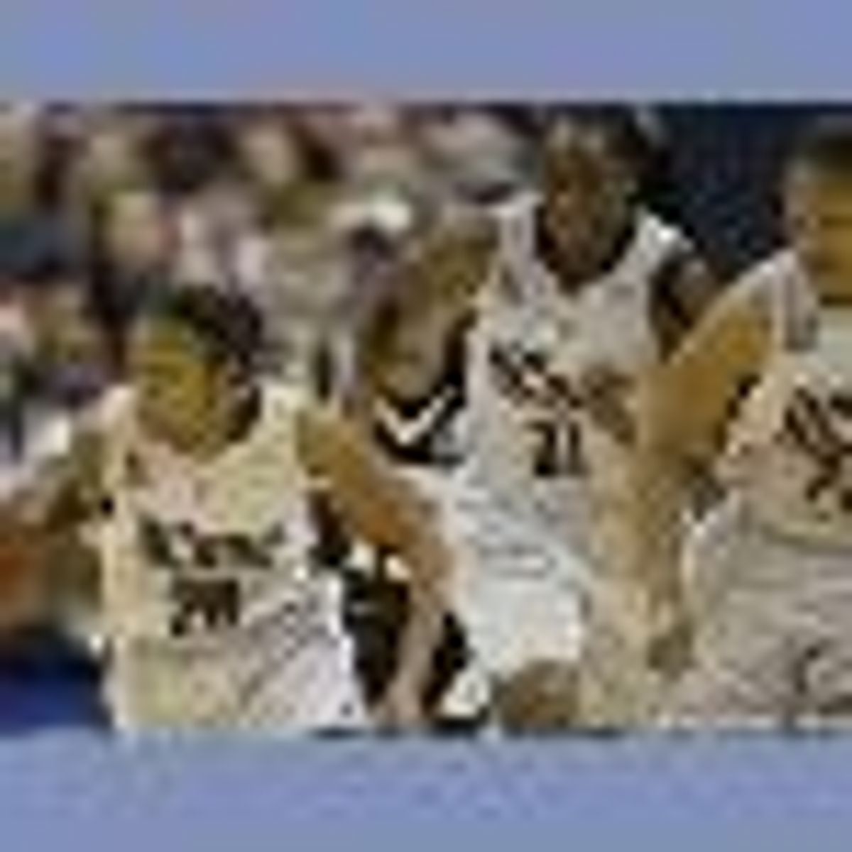 UConn Women's Basketball Team Poised to Beat UCLA Men's Record Winning Streak