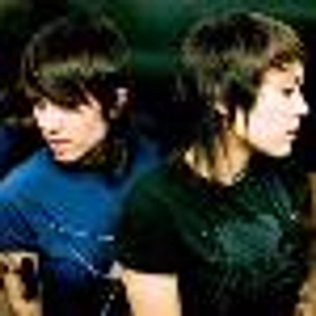 Tegan and Sara Raise Money for Haiti Earthquake Vicitims