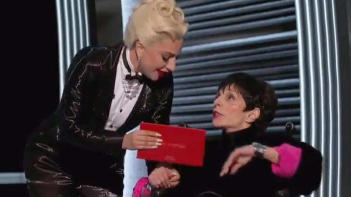 Liza Minnelli Was Reportedly Forced to Sit In a Wheelchair at Oscars