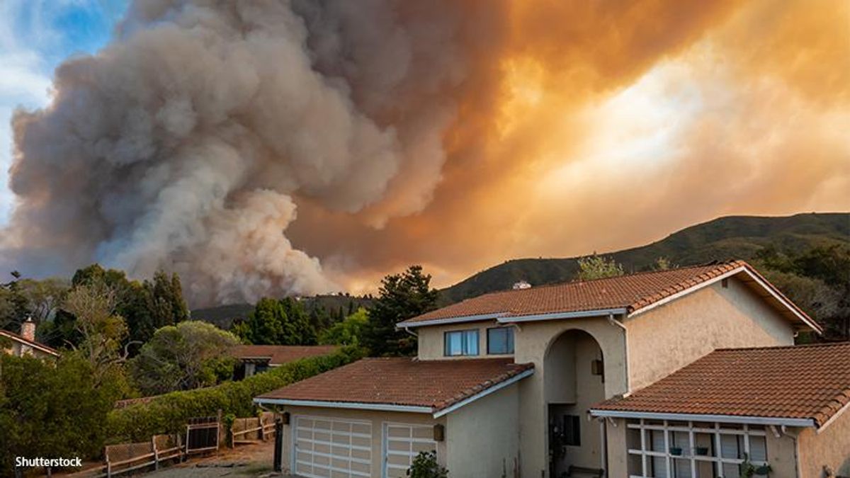 Couple Who Caused a Gender Reveal Wildfire Charged With Manslaughter