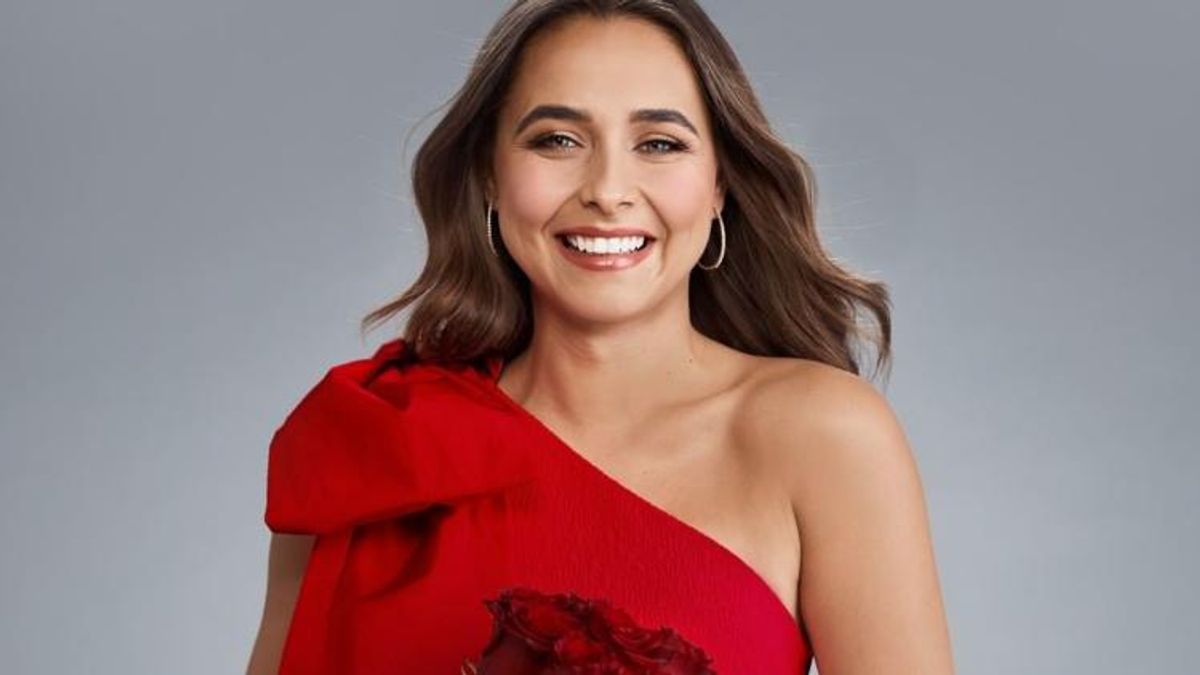 'The Bachelorette' Now Has a Bisexual Lead & a Mixed-Gender Cast