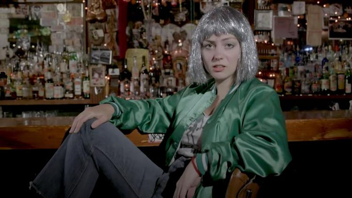 Singer-Songwriter Angel Olsen Comes Out As Gay