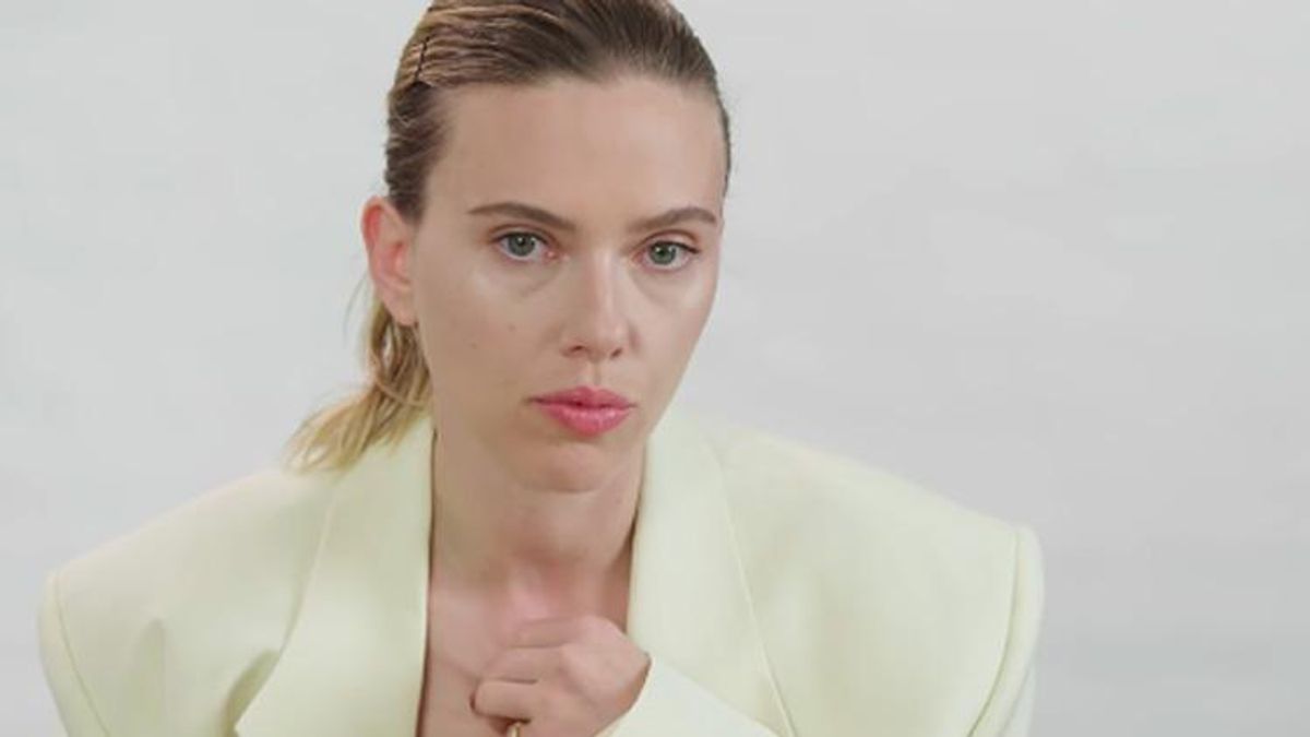 Scarlett Johannson Admits She Mishandled Trans Casting Controversy