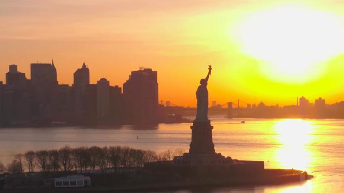 Turns Out the Statue of Liberty Might Be a Drag Queen