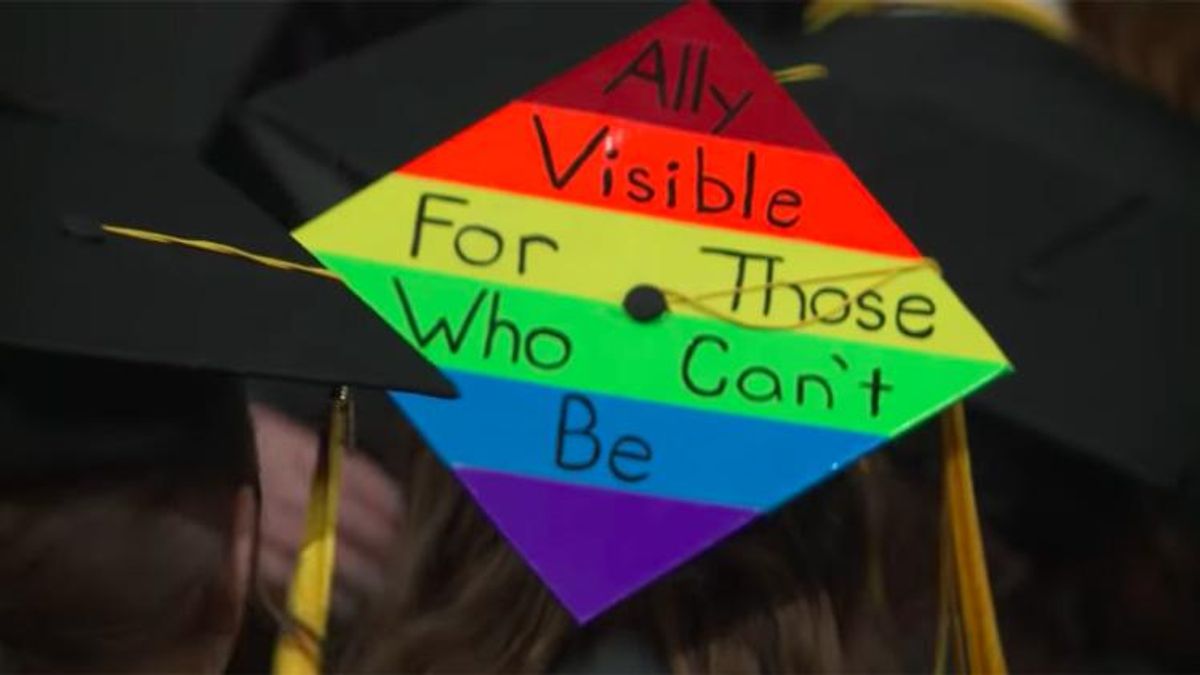 Christian Students Walk Out Before Mike Pence's Commencement Speech