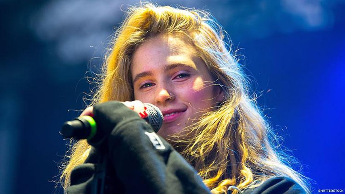 Clairo Is Ready to Sing Songs 'for Girls Who Like Girls'