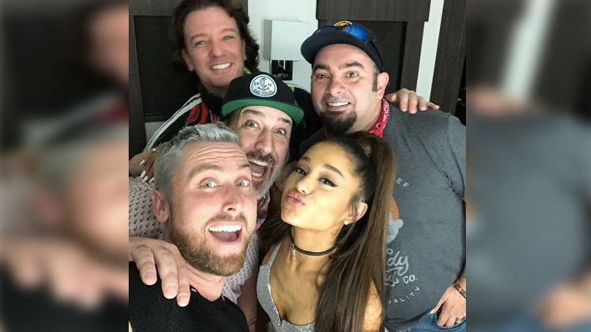 Ariana Grande Reunited NSYNC for Her Coachella Set!!!