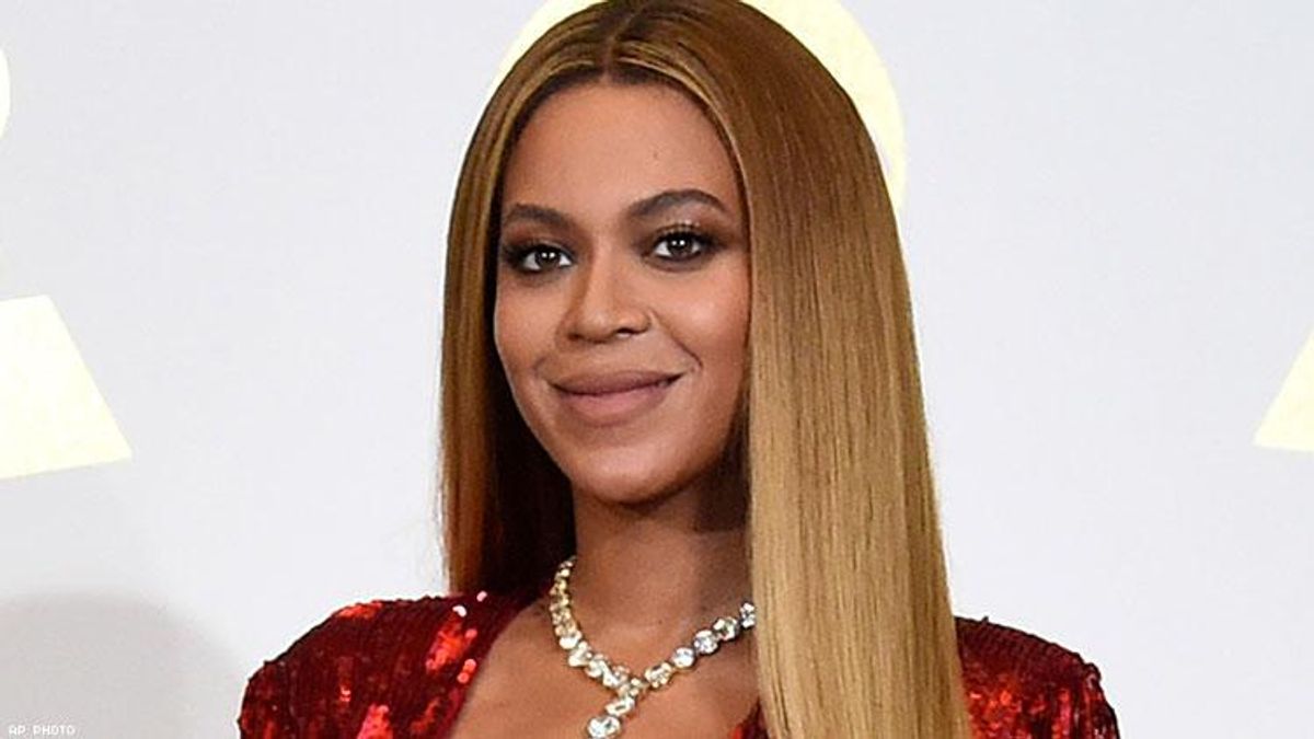 Beyoncé Shares Story of HIV-Positive Uncle at GLAAD Awards