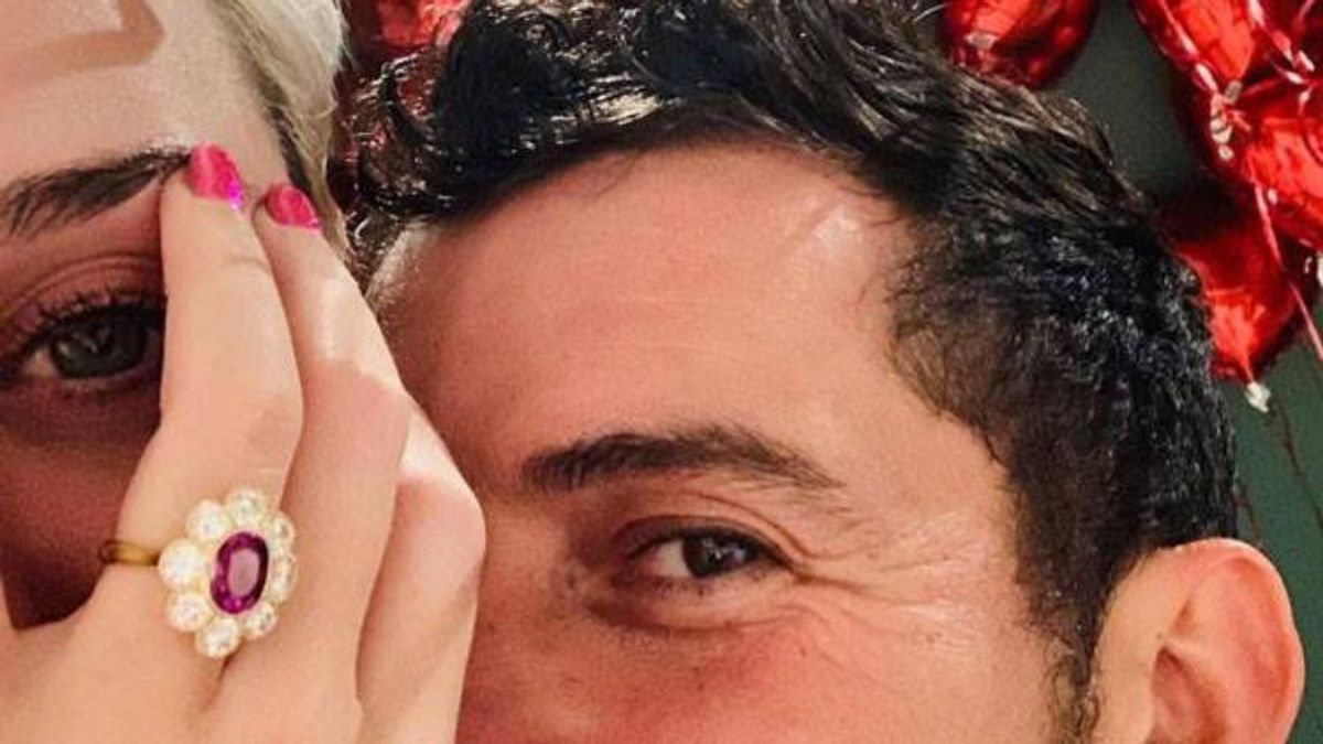 Katy Perry's Engagement Ring Is Stunning (and Makes Us Feel Poor AF)