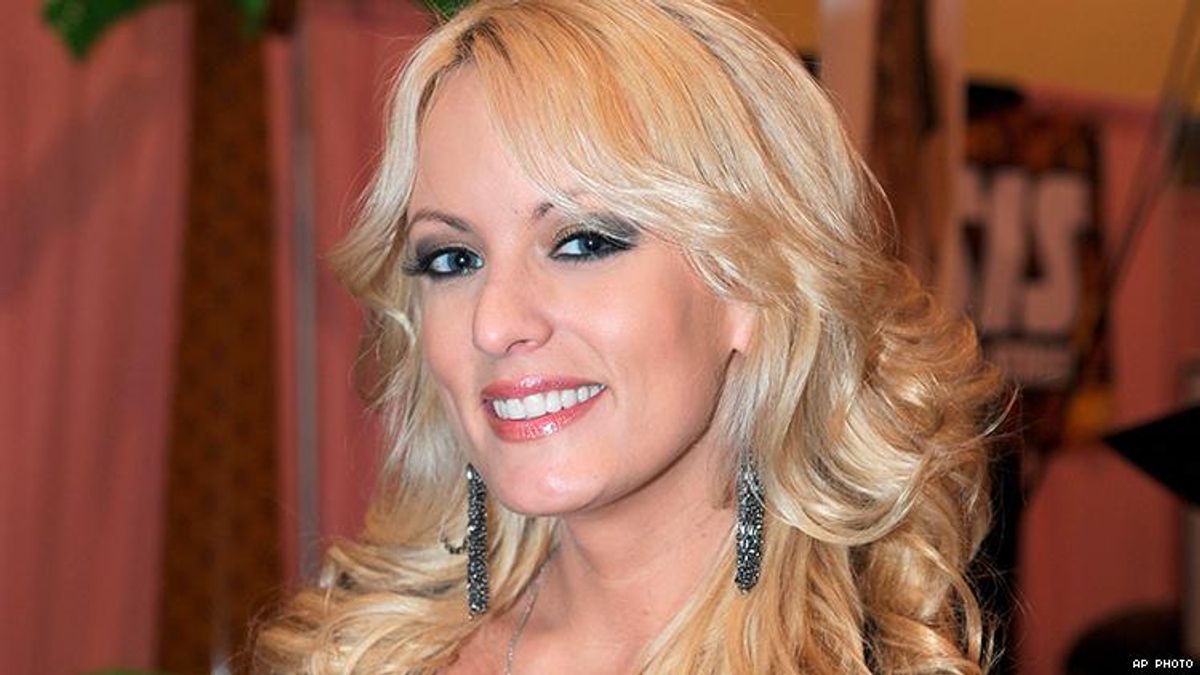 Stormy Daniels Comes Out as Bisexual in Fiery Twitter Argument