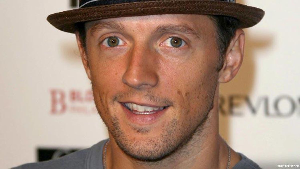 Jason Mraz: 'I’ve Had Experiences with Men'