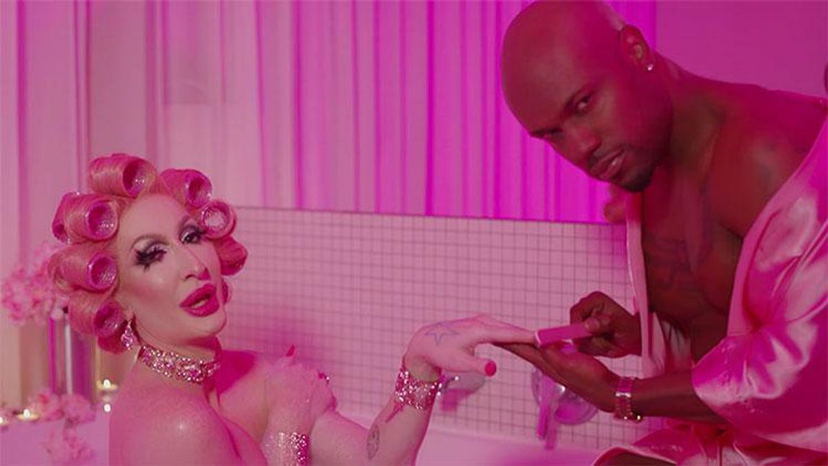 We're Living for Detox's Sultry Goddess Lewks in 'I Like It Like That'