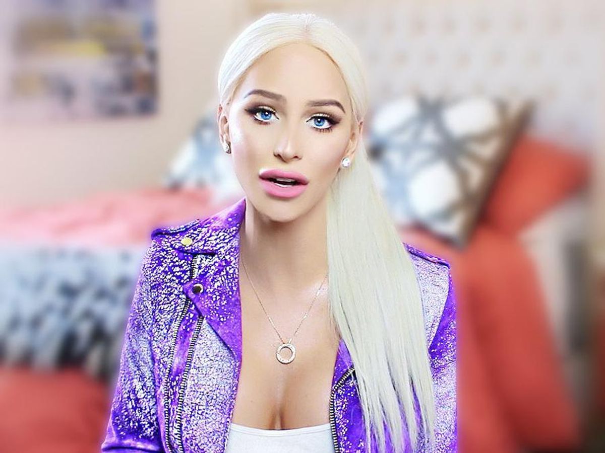 YouTuber Gigi Gorgeous Comes Out as a Lesbian