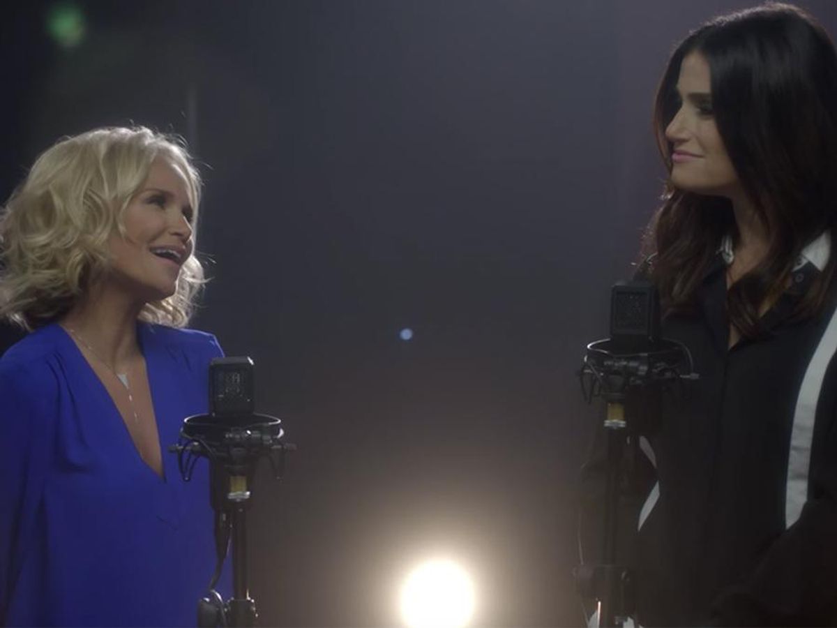 Kristin Chenoweth & Idina Menzel's 12-Year 'Wicked' Reunion Has Us Bawling