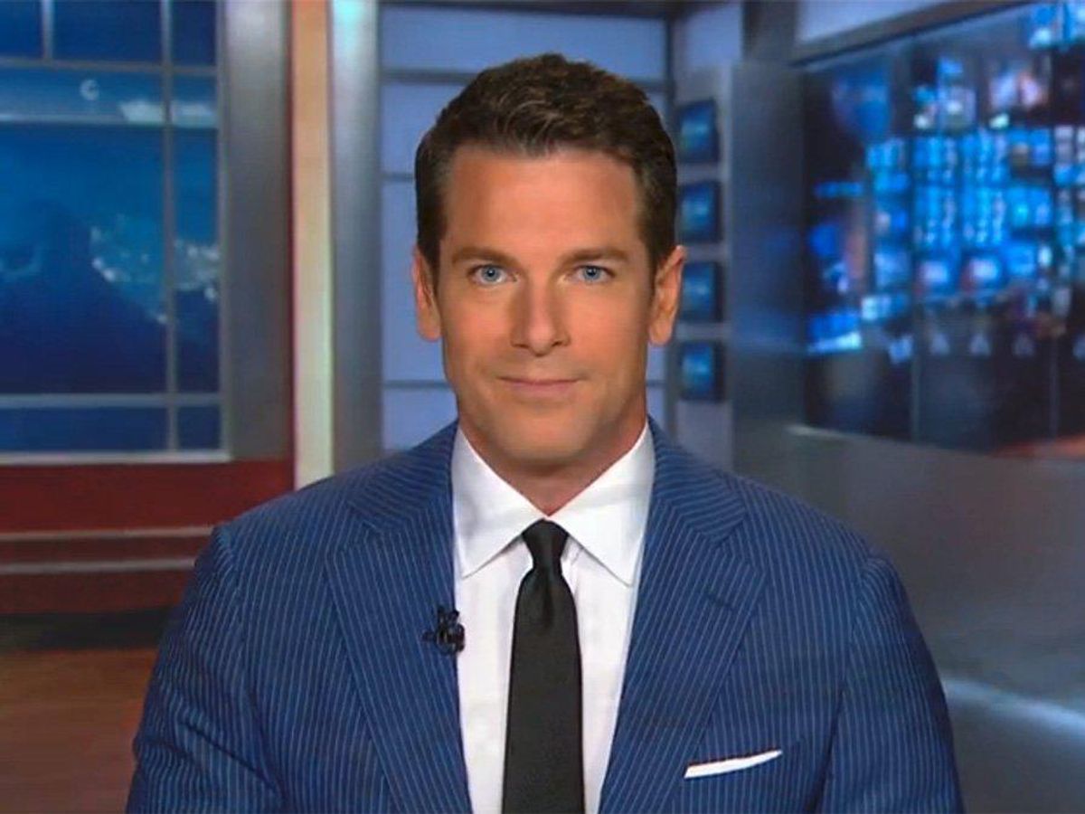 Openly Gay News Anchor Thomas Roberts Makes History