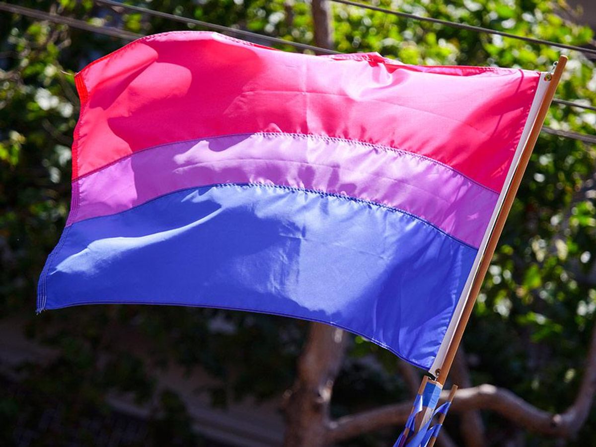 13 Things You Should Never to Say to Bisexual People