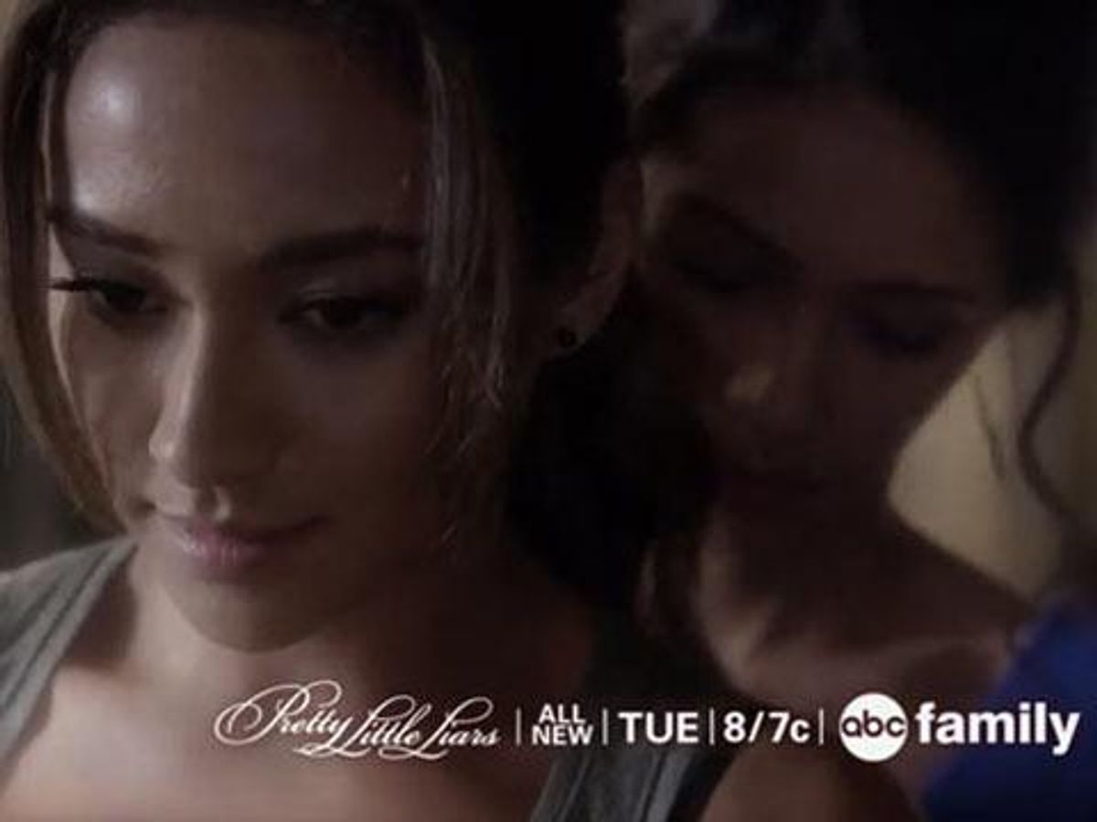 WATCH: Pretty Little Liars Little Lesbian Gets Another Love Interest 