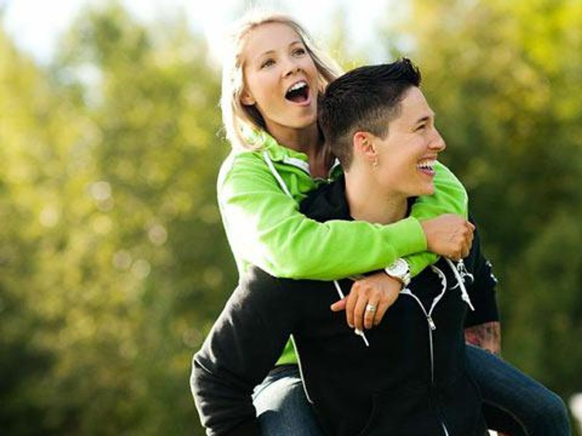 PHOTOS: Alaska is for Beautiful Lesbian Couples