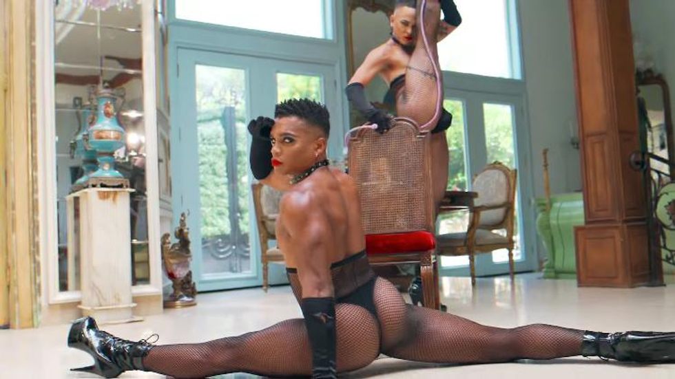 Chin Teen Sex Video Wap In - This Gay 'WAP' Dance Cover Has Our Jaws On the Floor