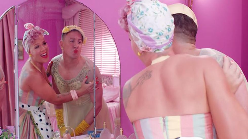 Channing Tatum Bdsm Porn - P!nk and Channing Tatum Do Drag & Dabble in BDSM in 'Beautiful Trauma'  Music Video