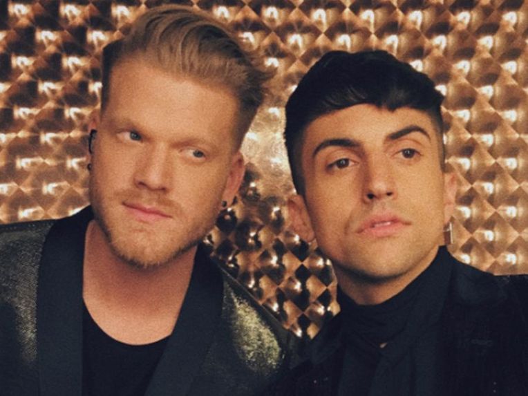 Mitch Grassi And Scott Hoying Kissing 2239