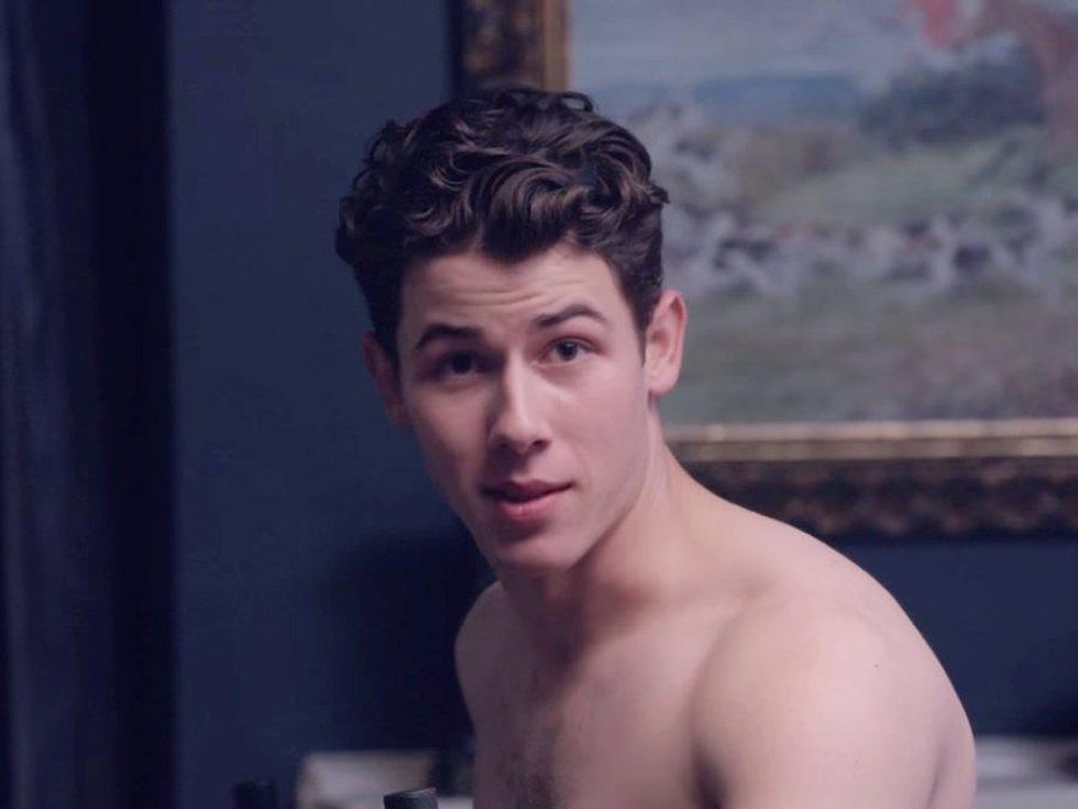 5 Reasons Other Than Nick Jonas To Watch Scream Queens