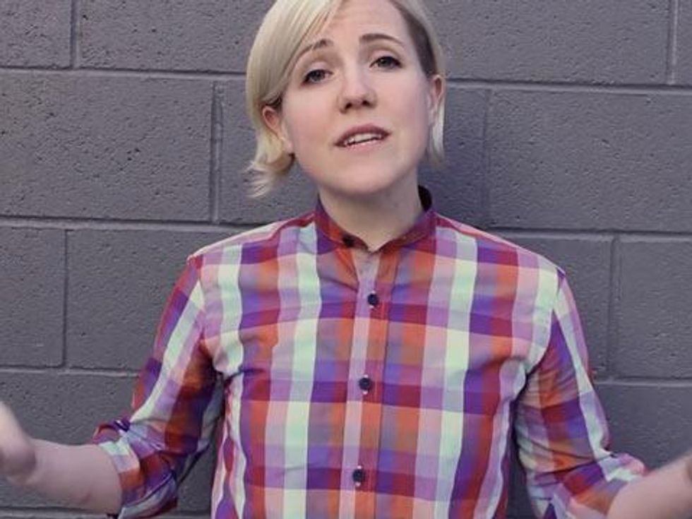 Watch Hannah Hart And Other You Tubers Offer Advice To Their Younger Selves In Dear Me 