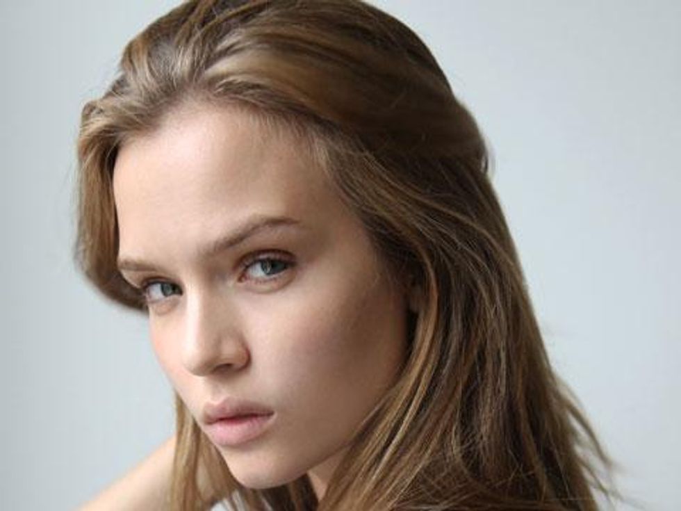 Josephine Skriver is the type of super model I can get behind! : r