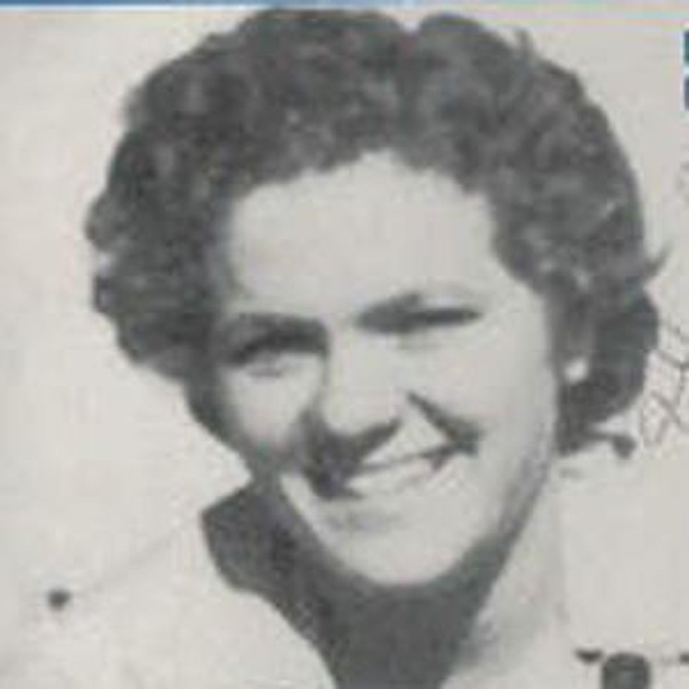 Dorothy Schroeder (Dottie) AAGPBL Profile