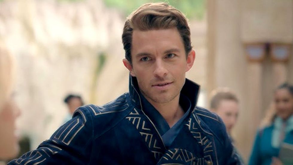 Jonathan Bailey Fiyero wicked movie