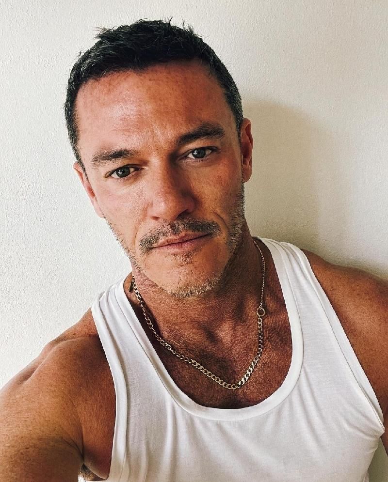 25 Sexy Pics & Videos of Luke Evans We Love