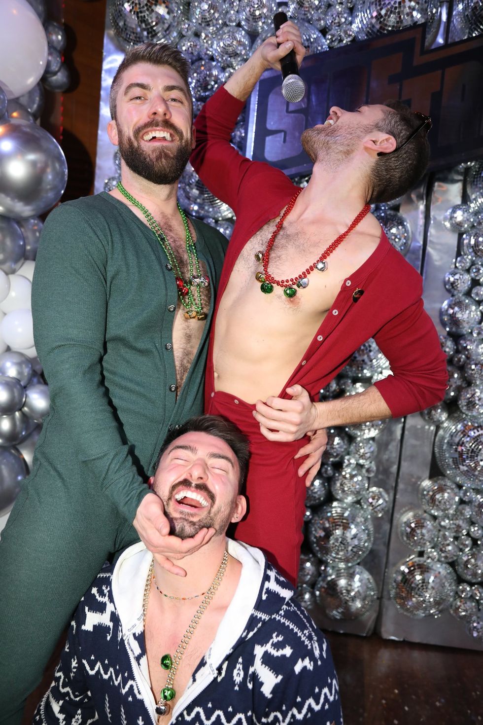 photo gallery Sidetrack Chicago gay bar New Years Day onesie party