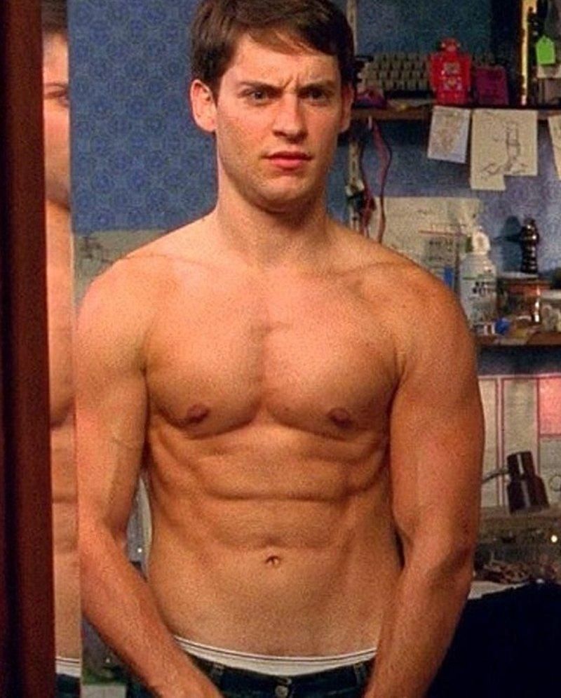 15 Sexy Pics of Tom, Andrew & Tobey to Celebrate Spider-Man Day